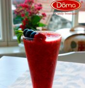 Самое вкусное клубничное предложение – в кондитерском бутике «Doma»